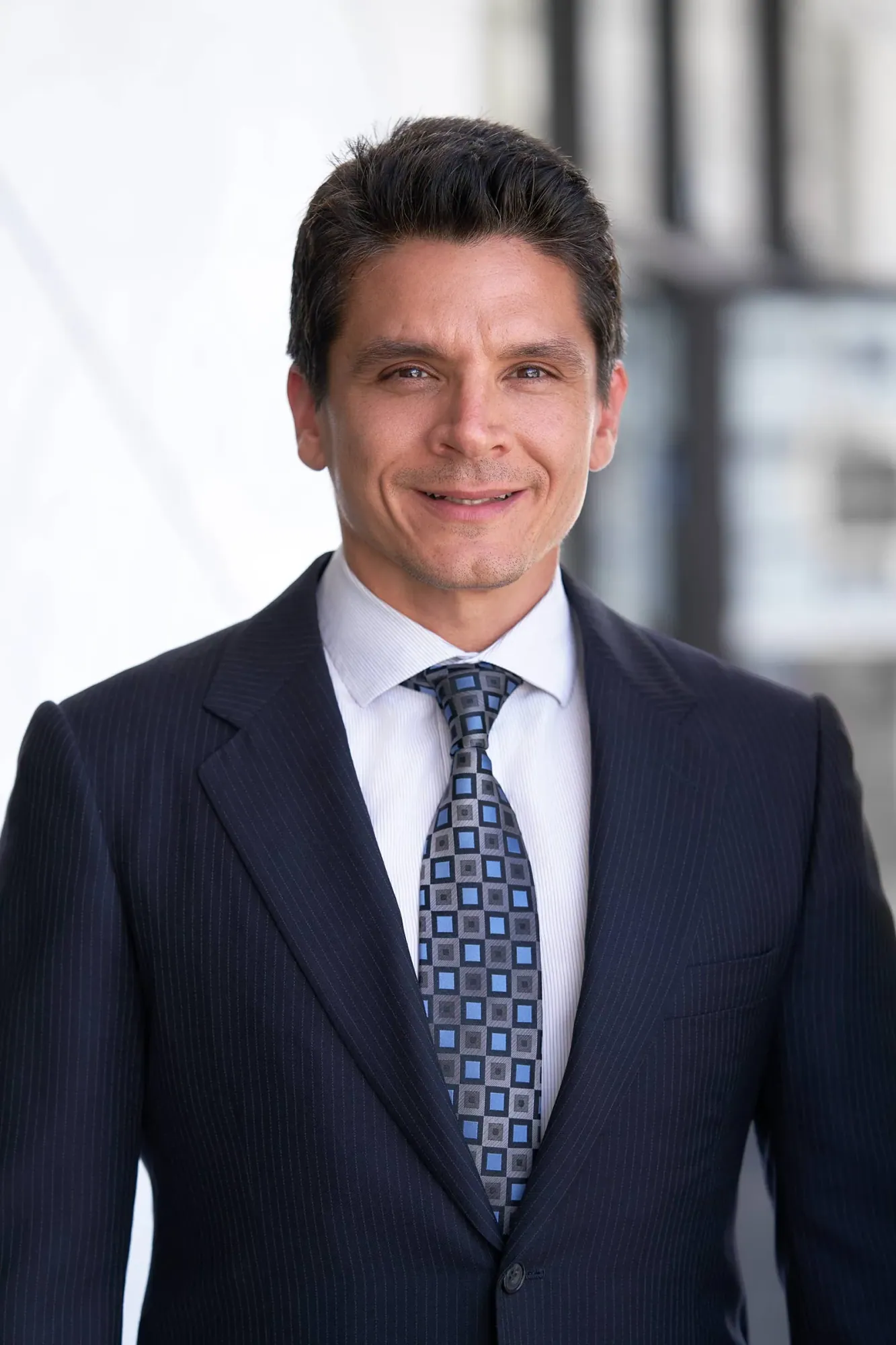 Clean professional business headshot in Los Angeles by Headshots LA