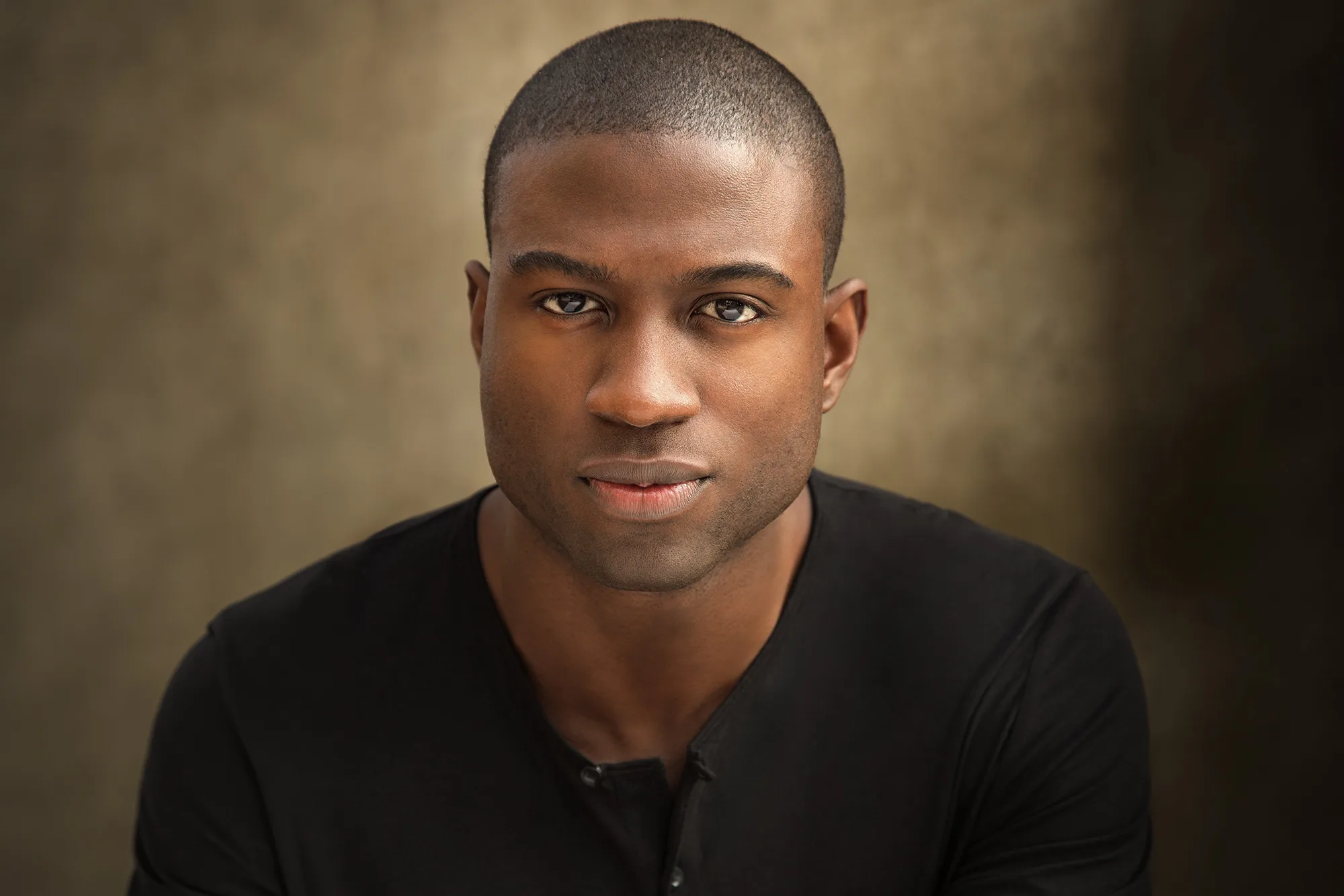 Actor Sinqua Walls, known for White Men Can't Jump — headshot by Headshots LA in Los Angeles